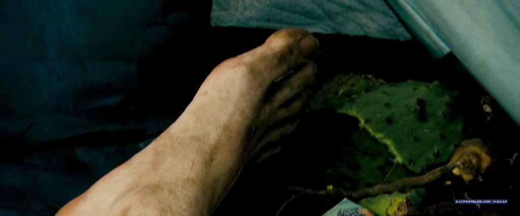 emile hirsch toes